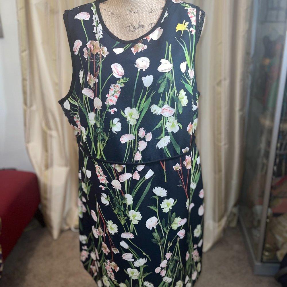 Modern Floral Day Dress